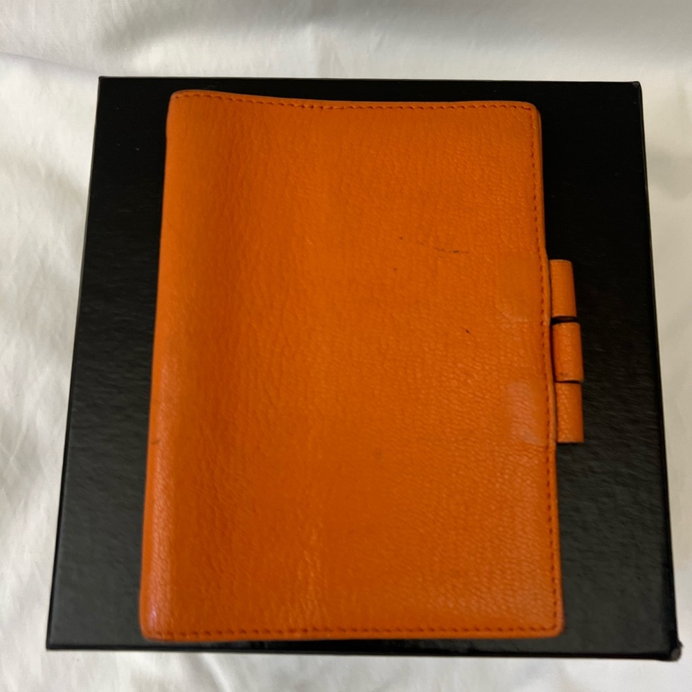 Hermès Passport Holder